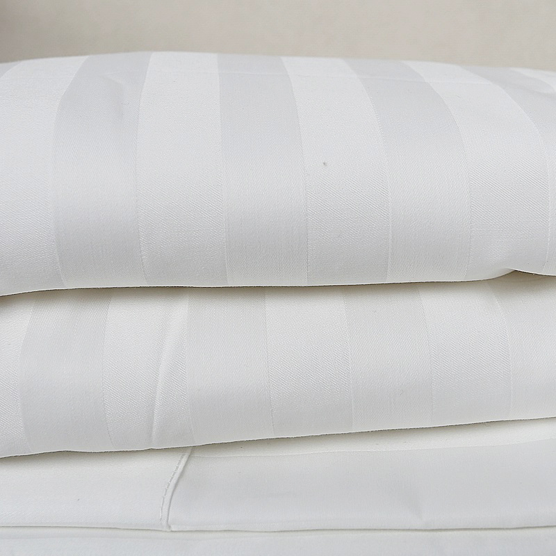 50% bavlna 50% Polyester 250tc saténové pruhované biele butikové hotelové lôžko Dodávky